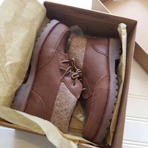 Ugg wool leather boots boys s 2